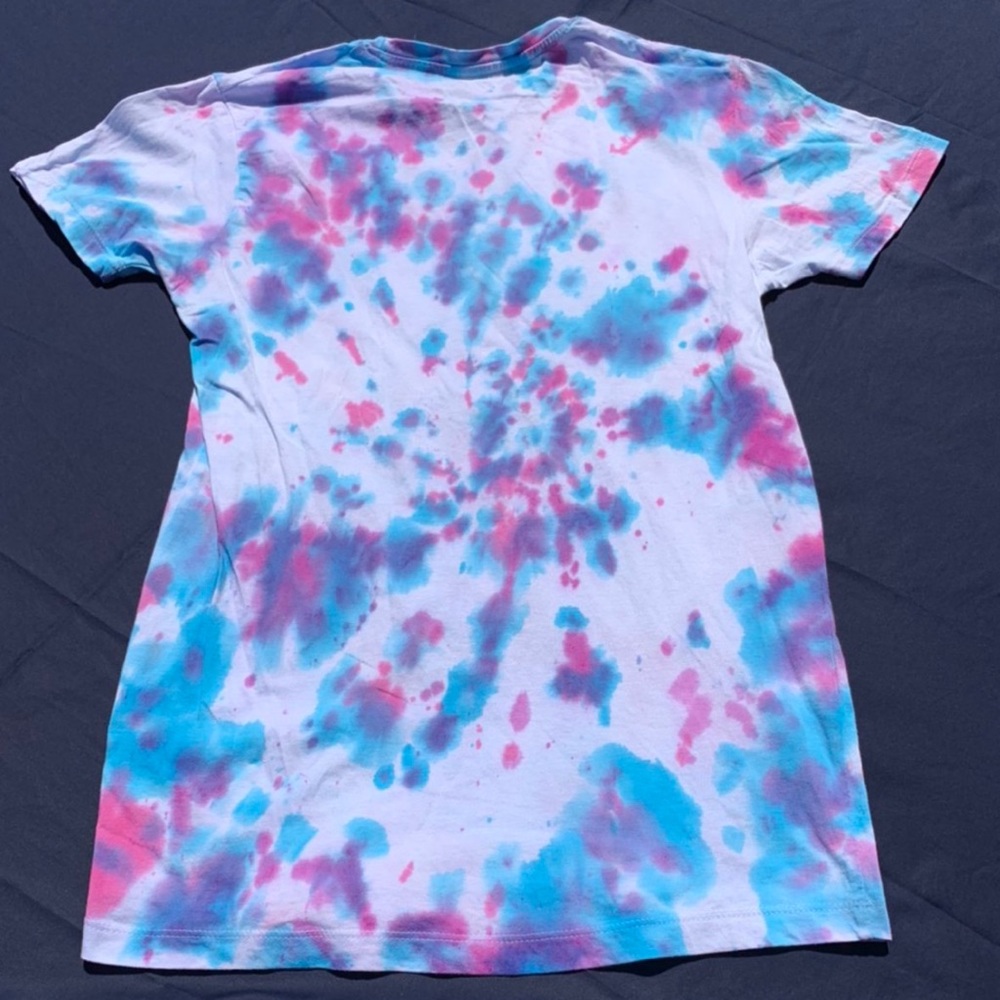 Hand dyed tie dye shirt purple blue white size S